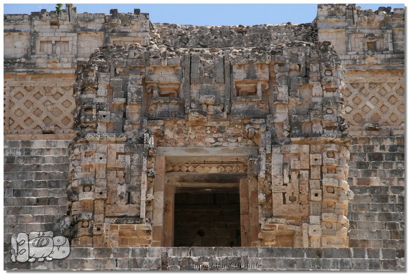 uxmal007.jpg