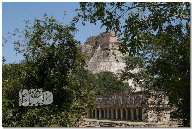 uxmal019.jpg