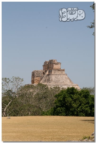 uxmal022.jpg