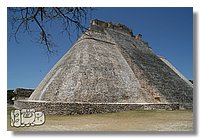 uxmal002.jpg