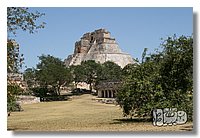 uxmal018.jpg